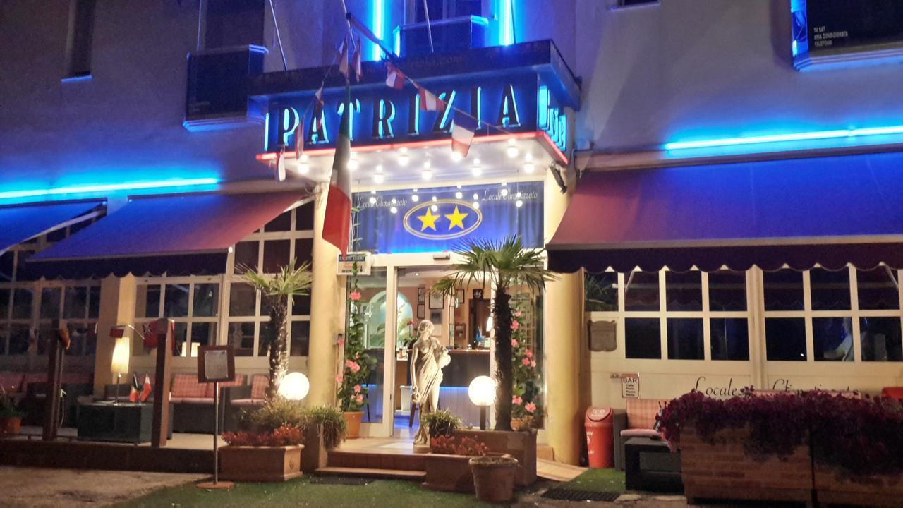 Hotel Patrizia 西尼加利亚 外观 照片